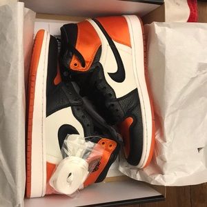 WOMEN AIR JORDAN 1 SATIN SHATTERED BACKBOARD SZ 8